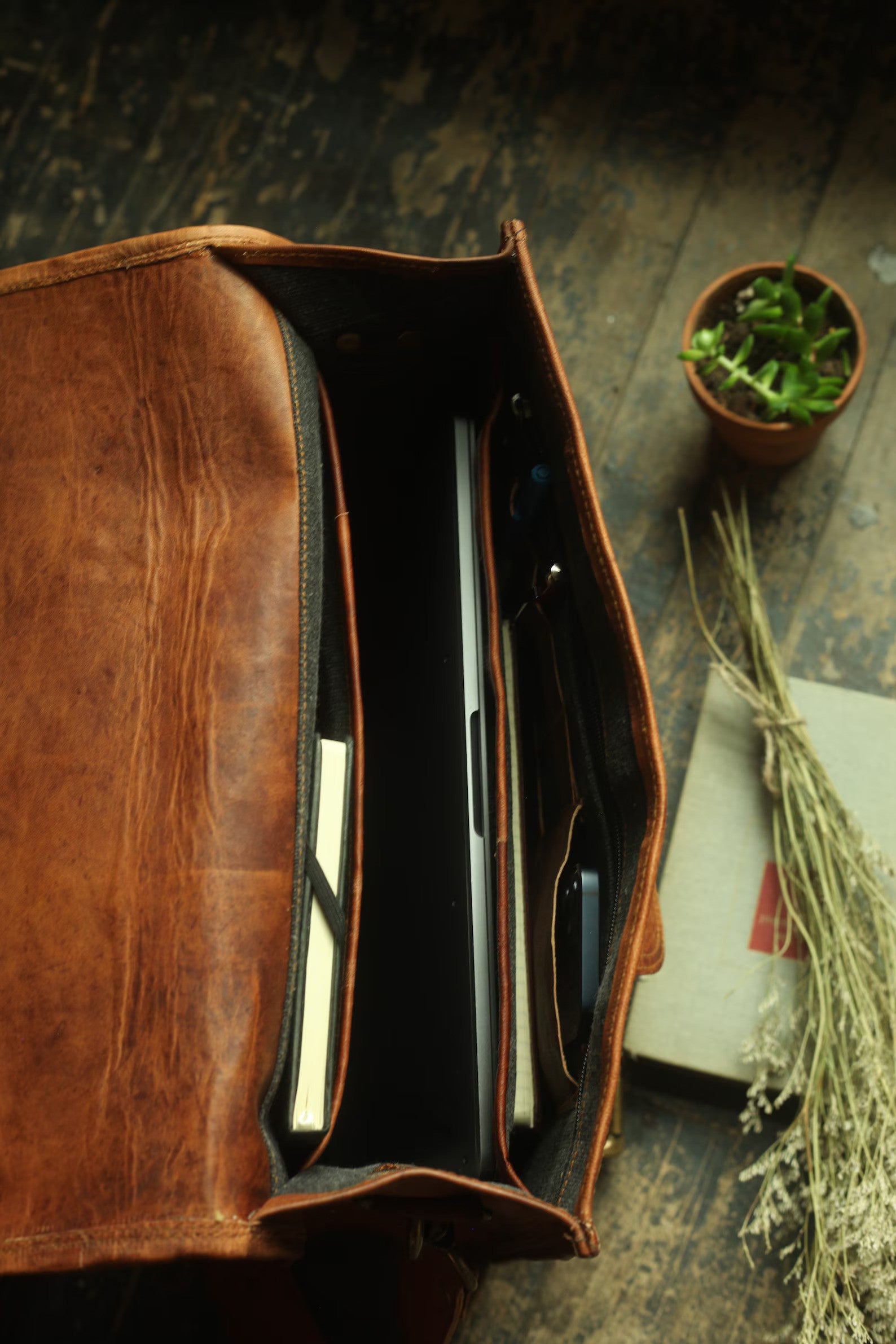 Custom Calgary Men's Leather Messenger Bag