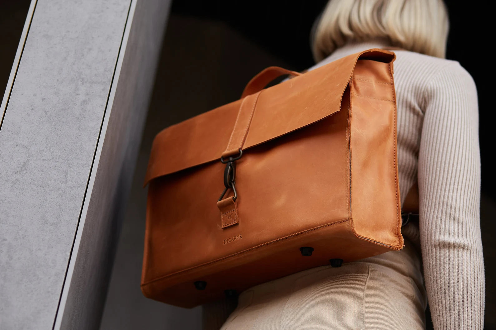 Messenger Bag, Minimalist bag for Laptop