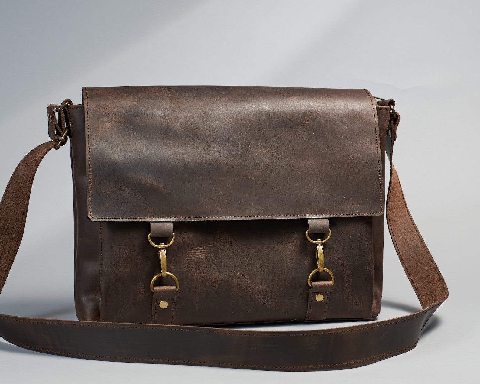 leather messenger bag crossbody bag