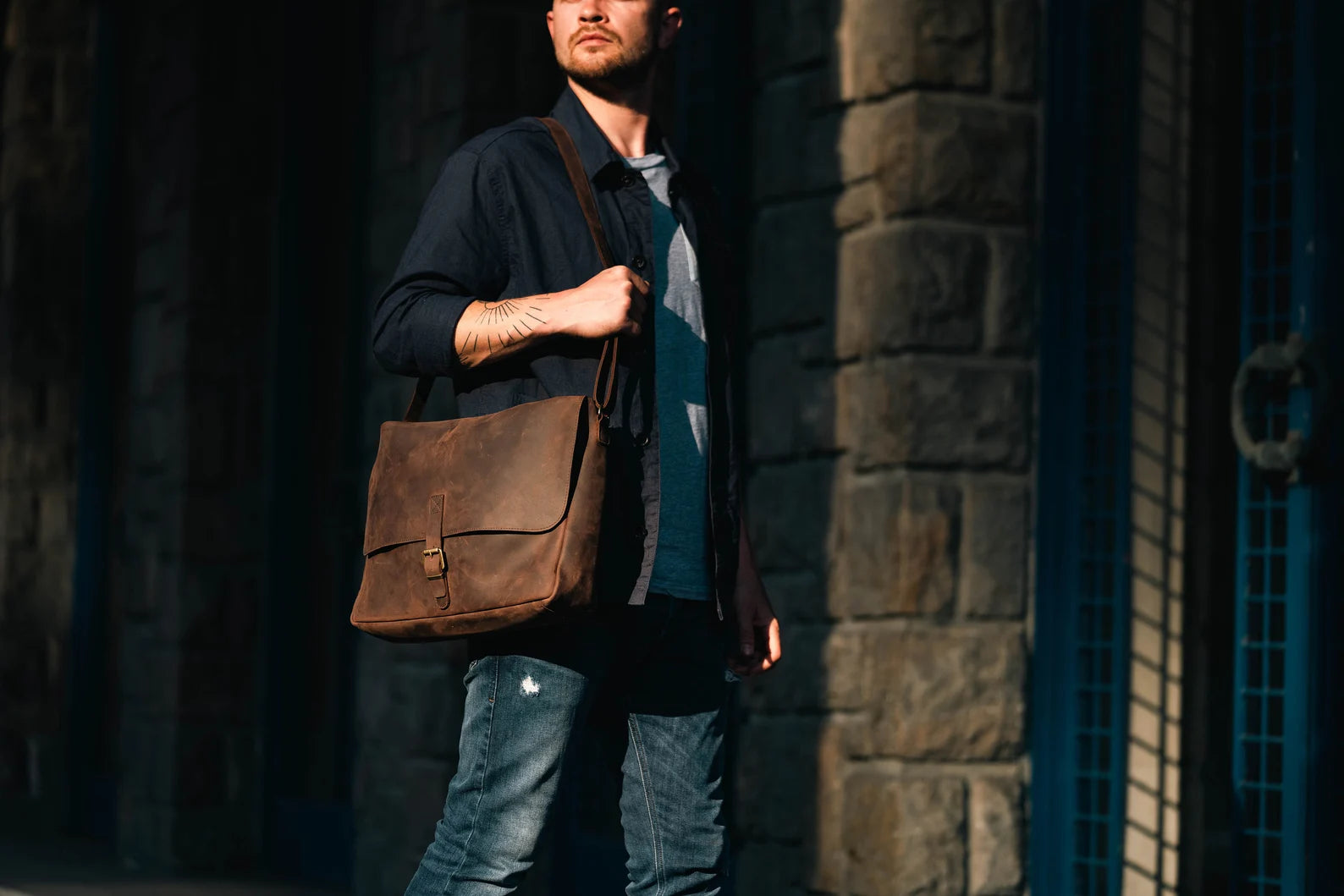 Handmade Messenger Bag with Minimalist Style