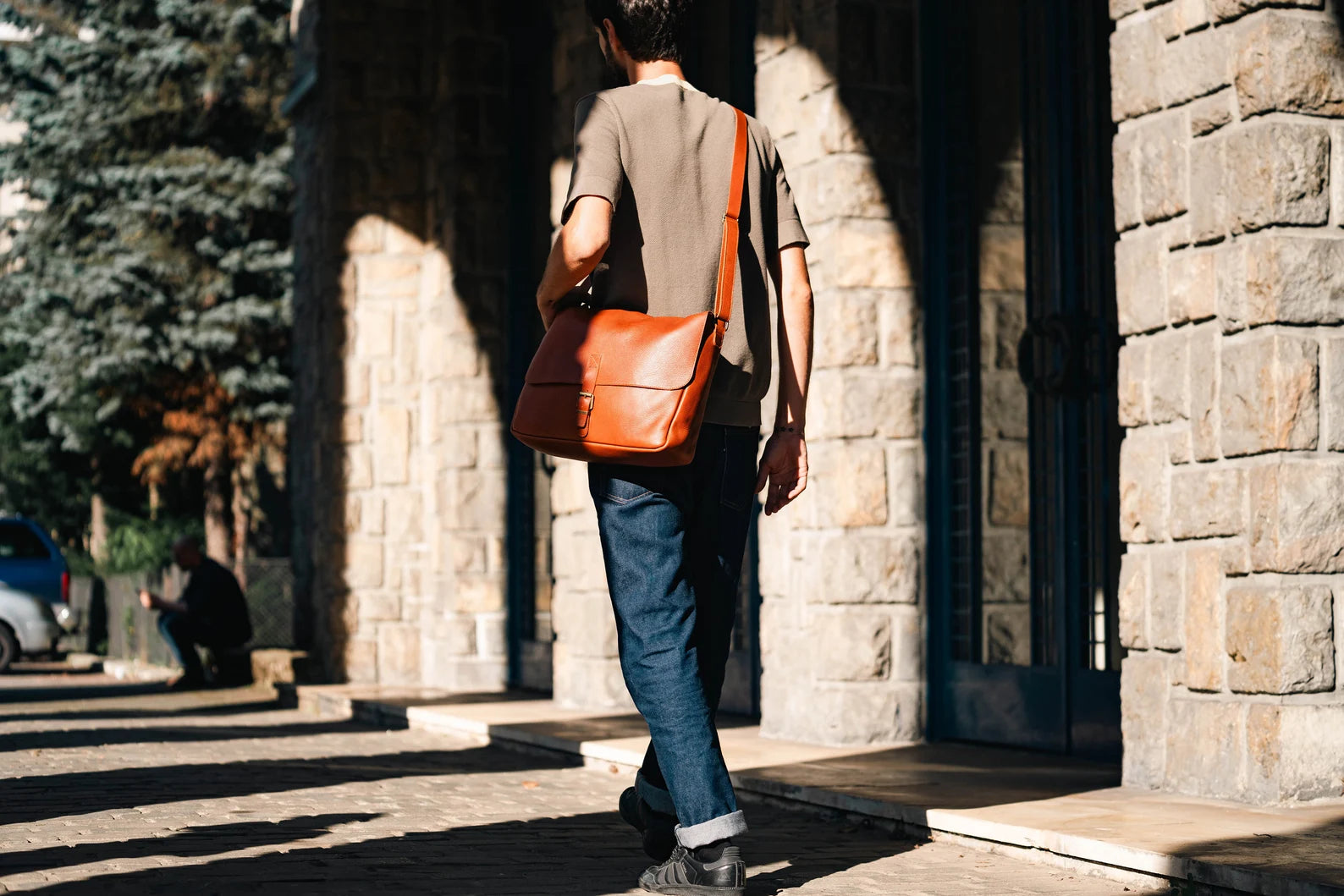 Handmade Messenger Bag with Minimalist Style