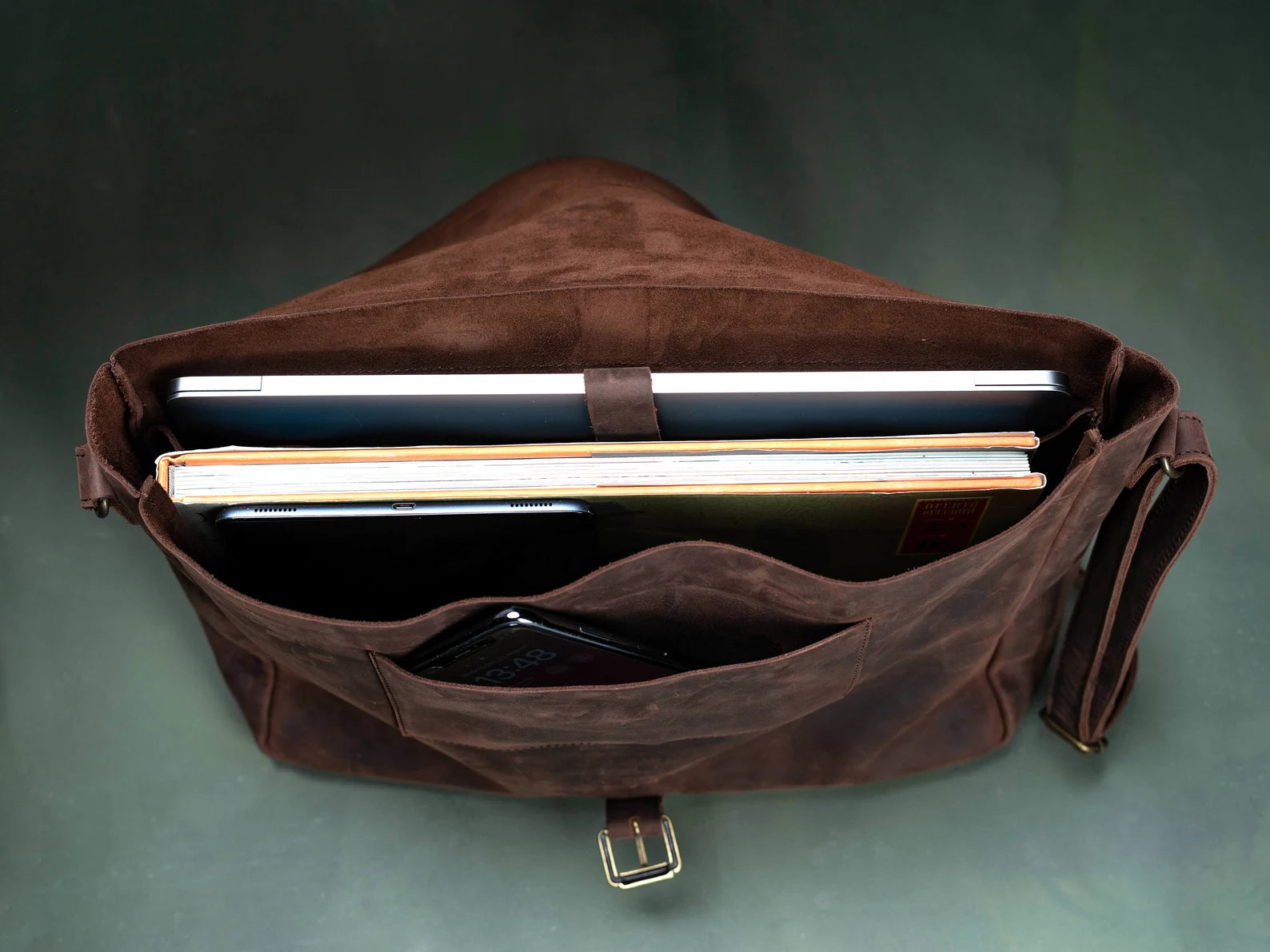 Handmade Messenger Bag with Minimalist Style