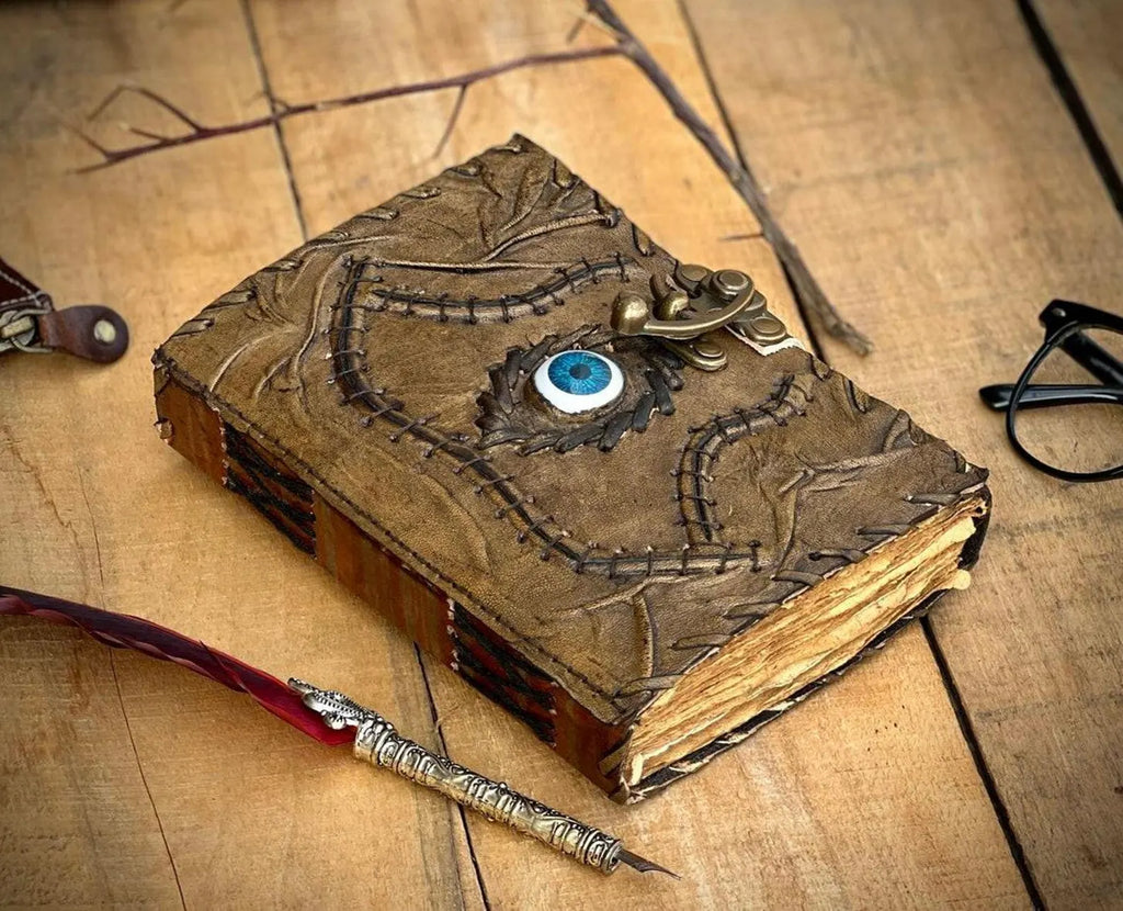 Hocus pocus spell book, book of shadows