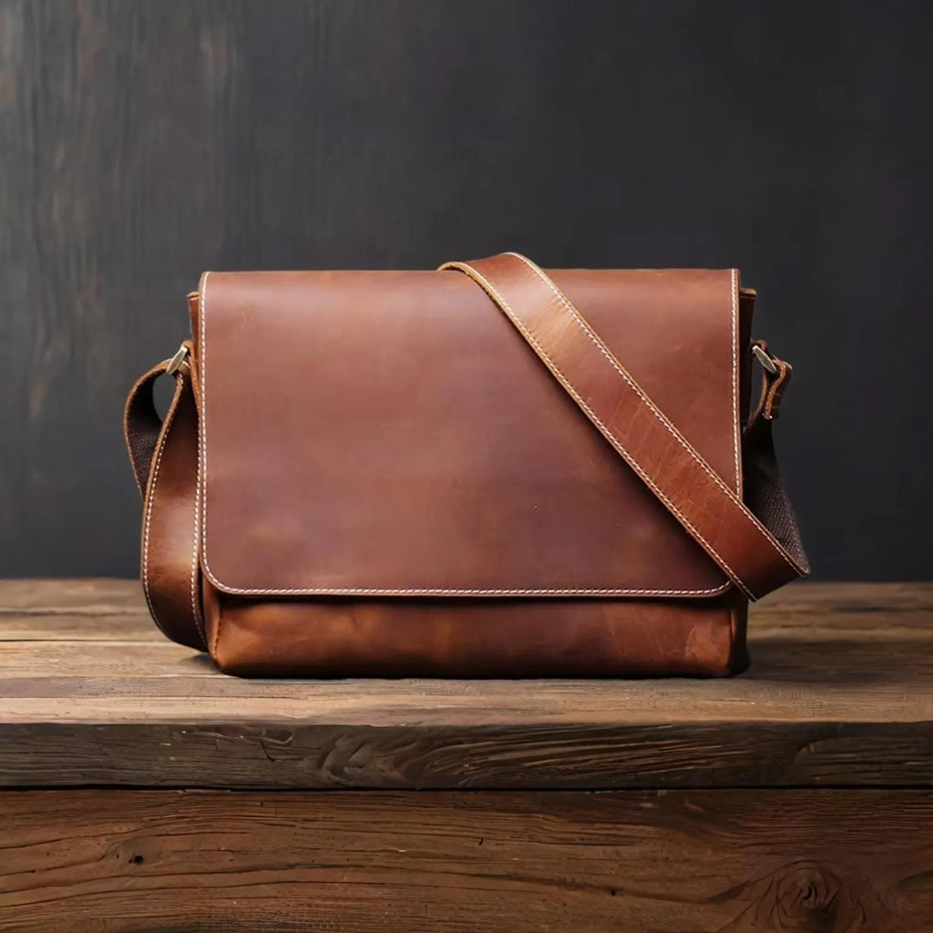 Retro Men's Genuine Leather Shoulder Bag